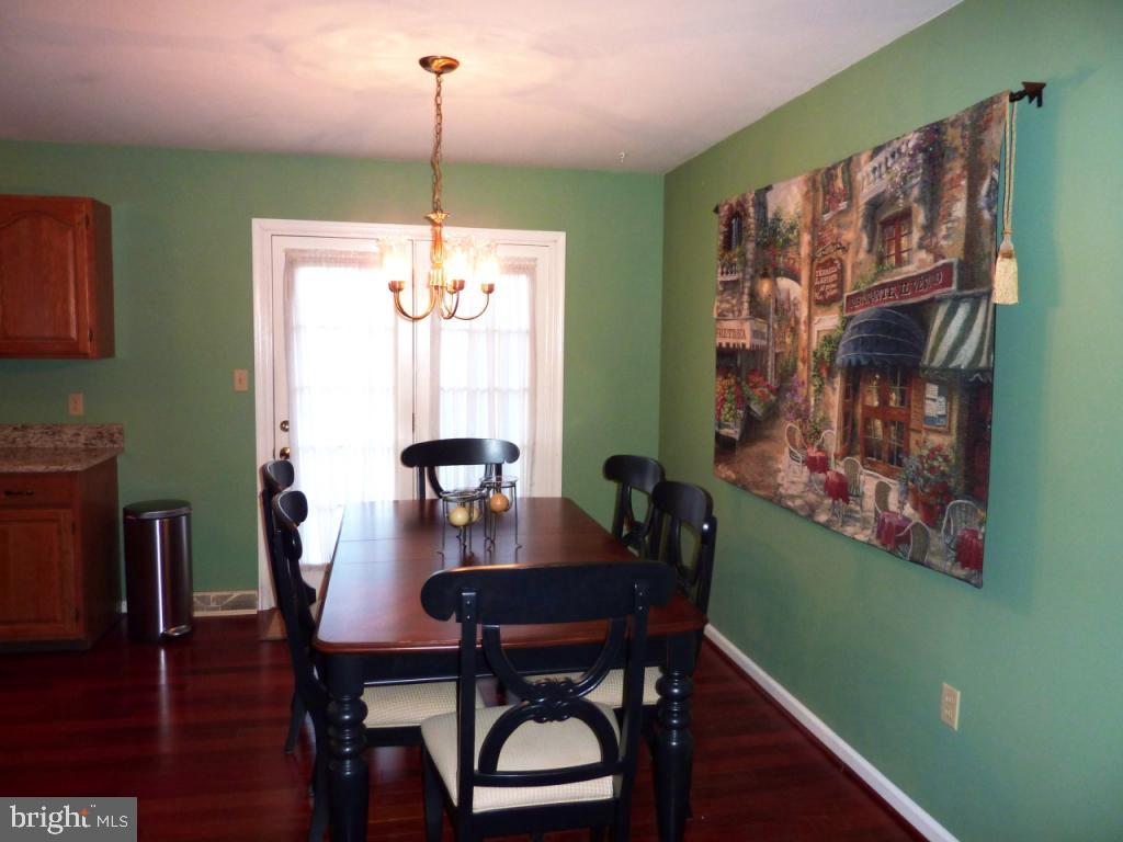 59 Brookfield Road Lititz, PA 17543 - Photo 8 of 22
