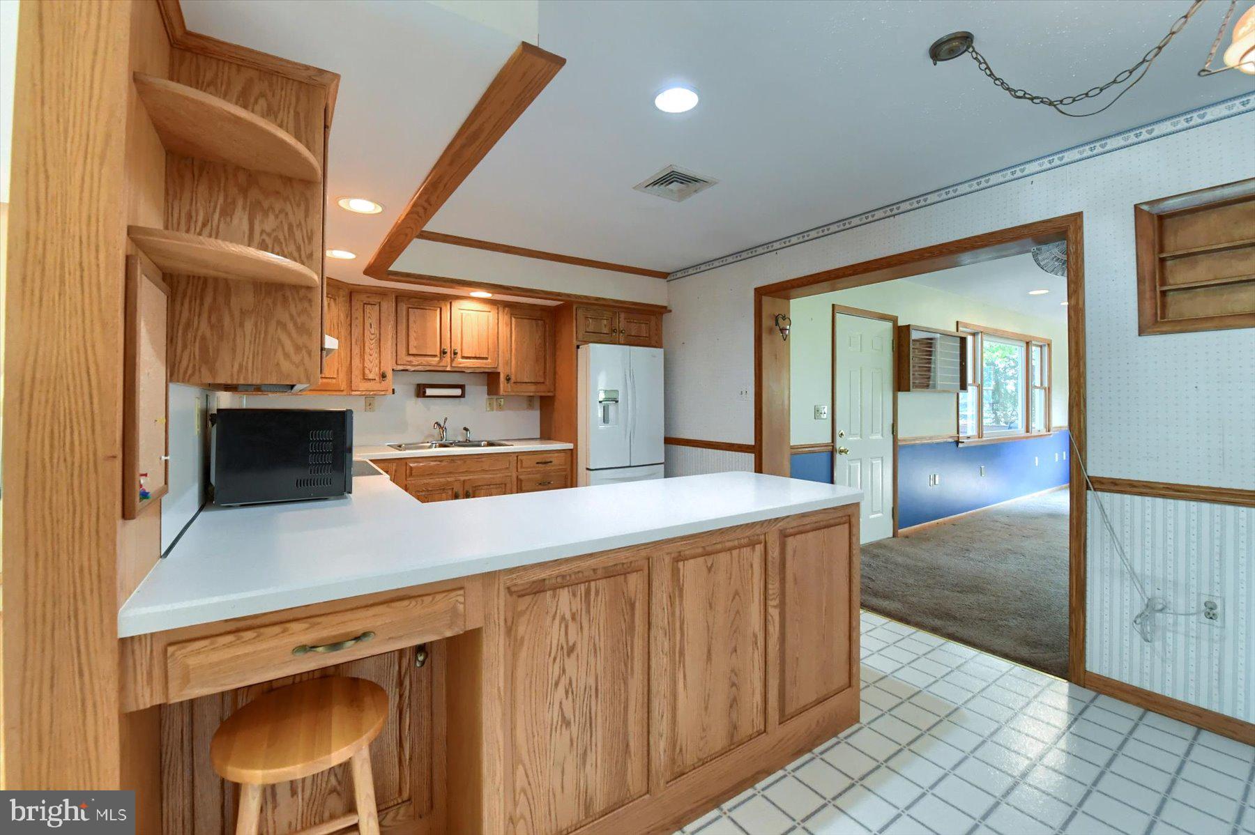 1095 Grove Road Harrisburg, PA 17111 - Photo 11 of 44 Gallery Image 11