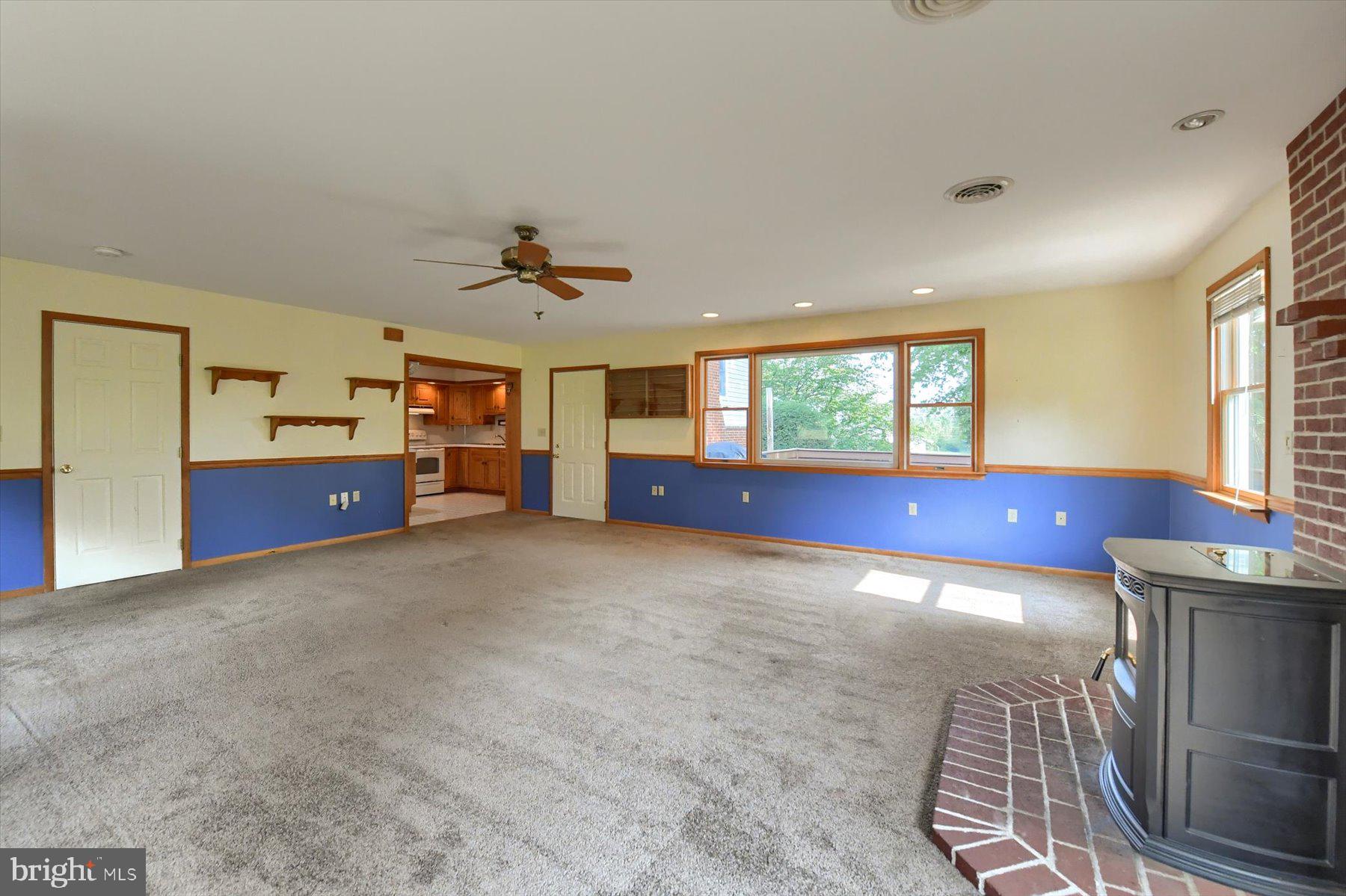 1095 Grove Road Harrisburg, PA 17111 - Photo 13 of 44 Gallery Image 13