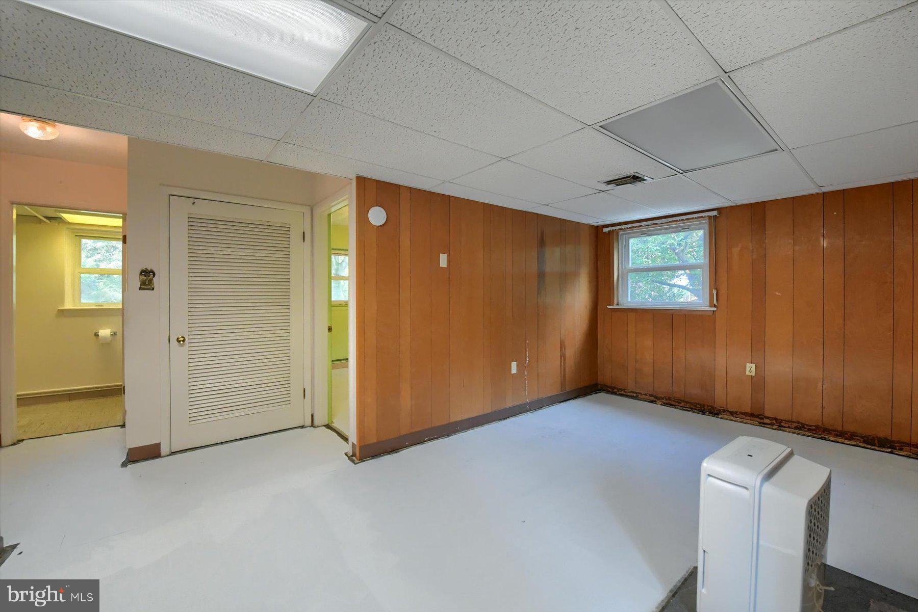 1095 Grove Road Harrisburg, PA 17111 - Photo 18 of 44 Gallery Image 18