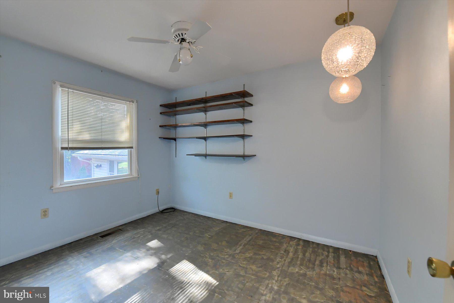 1095 Grove Road Harrisburg, PA 17111 - Photo 21 of 44 Gallery Image 21