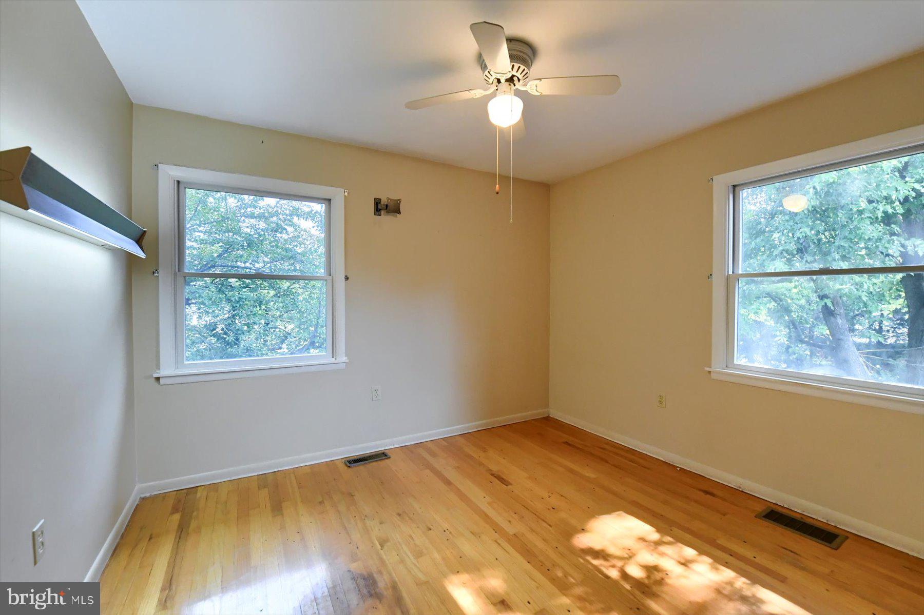 1095 Grove Road Harrisburg, PA 17111 - Photo 23 of 44 Gallery Image 23