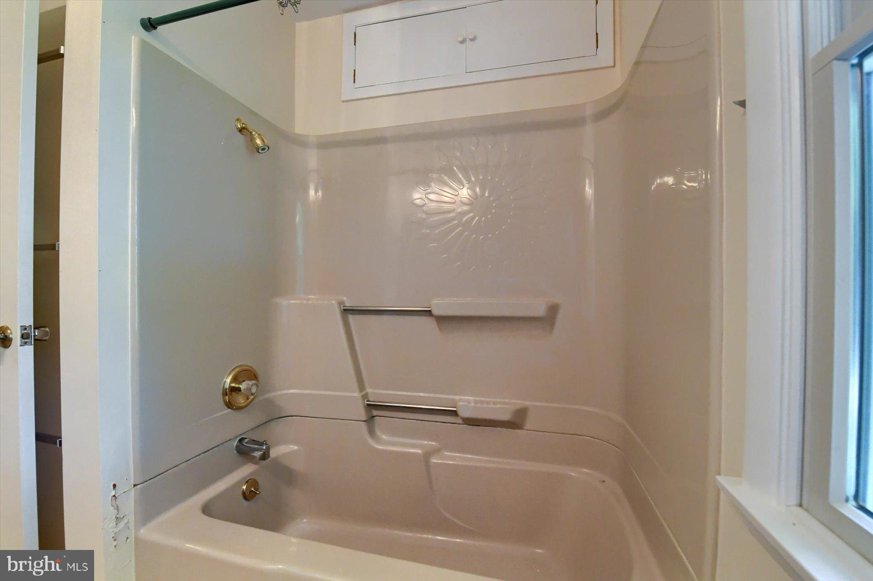 1095 Grove Road Harrisburg, PA 17111 - Photo 28 of 44 Gallery Image 28