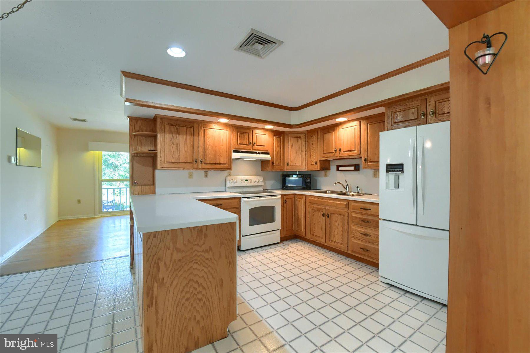 1095 Grove Road Harrisburg, PA 17111 - Photo 32 of 44 Gallery Image 32