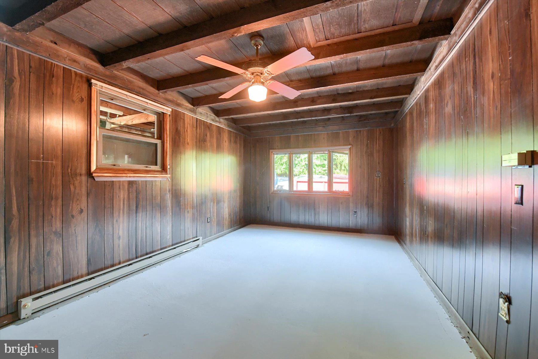 1095 Grove Road Harrisburg, PA 17111 - Photo 9 of 44 Gallery Image 9