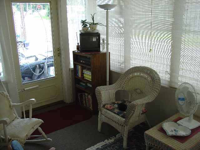 15 Manchester Road Schenectady, NY 12304 - Photo 5 of 10 Photo 5