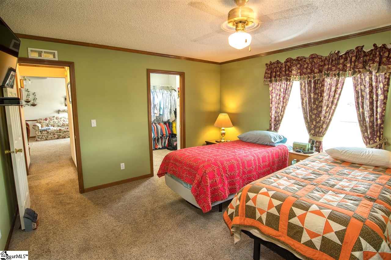 2519 Stagecoach Road Laurens, SC 29360 - Photo 8 of 16