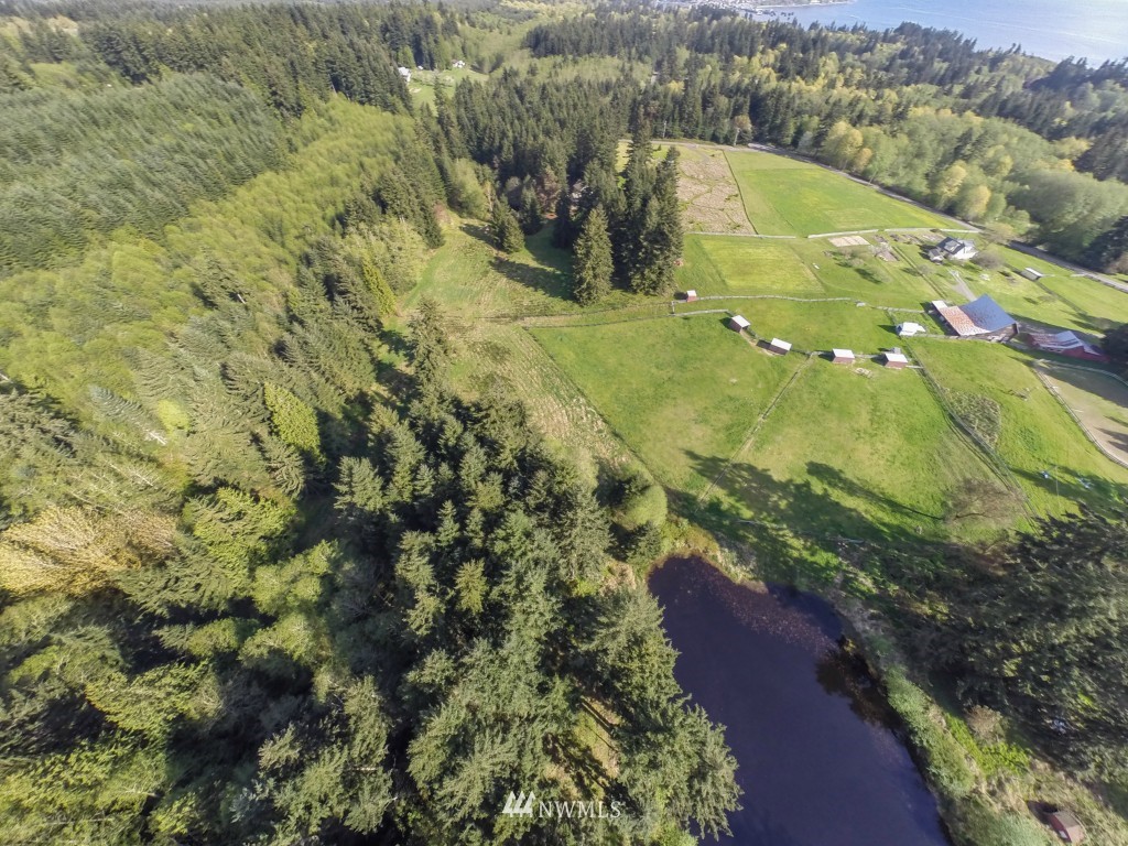 11033 Tulin Road Northeast Kingston, WA 98346 - Photo 20 of 23 Gallery Image 20