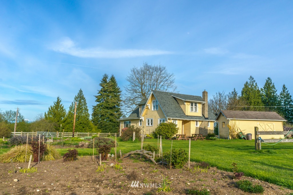 11033 Tulin Road Northeast Kingston, WA 98346 - Photo 22 of 23 Gallery Image 22