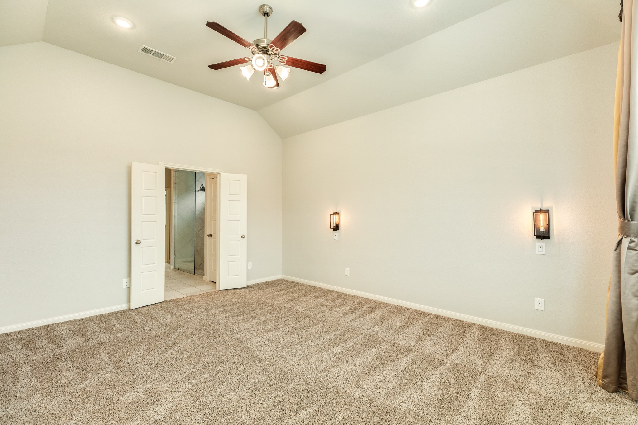 1702 Diamond Mountain Drive Rosharon, TX 77583 - Photo 12 of 30 Gallery Image 12