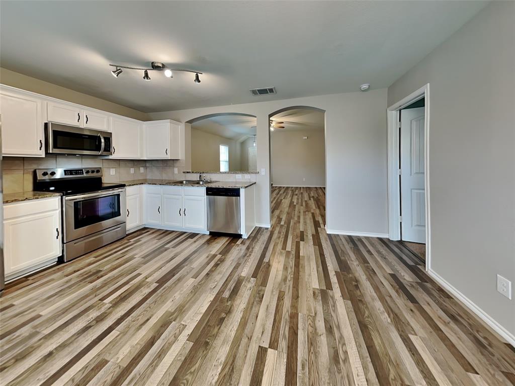 3085 Seth Lane Forney, TX 75126 - Photo 6 of 21 Gallery Image 6