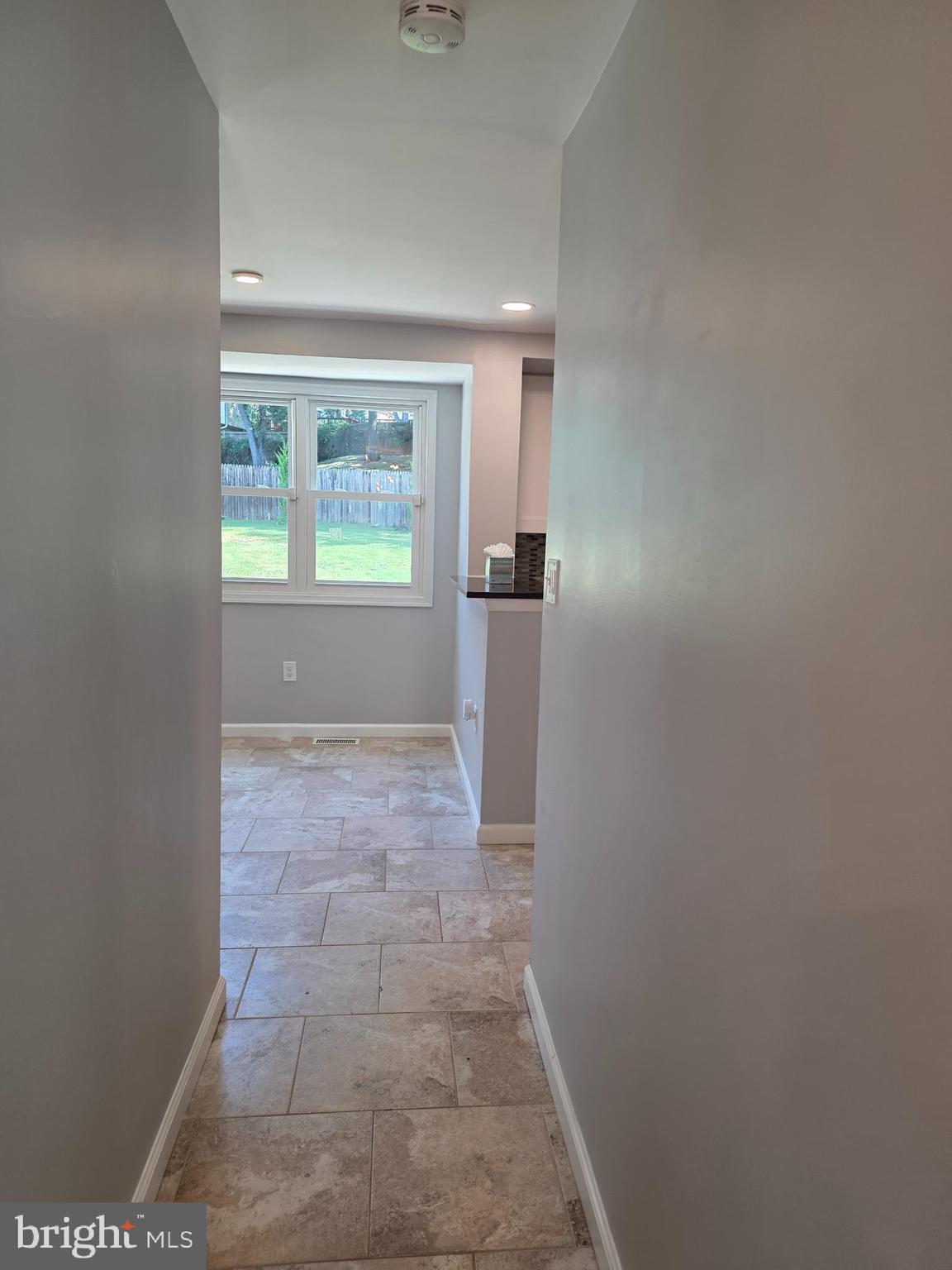 3002 Ivy Bridge Road Fort Washington, MD 20744 - Photo 7 of 65 an empty room with windows