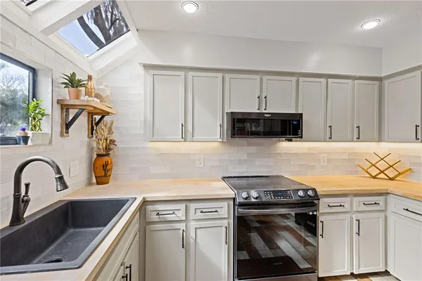 $184,769 | 1621 Northeast 2nd Street, Unit 101, Ocala, FL 34470