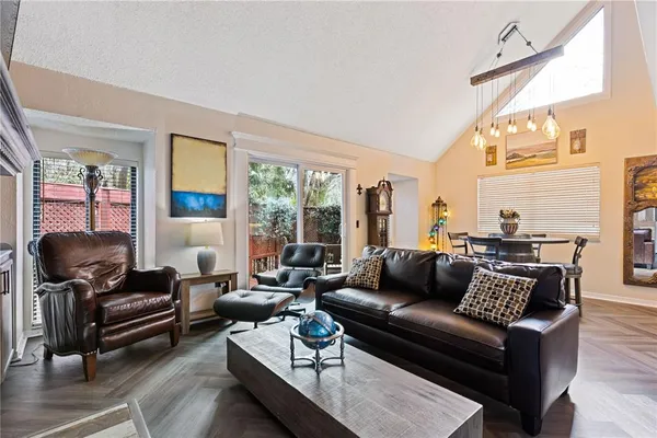 $184,769 | 1621 Northeast 2nd Street, Unit 101, Ocala, FL 34470