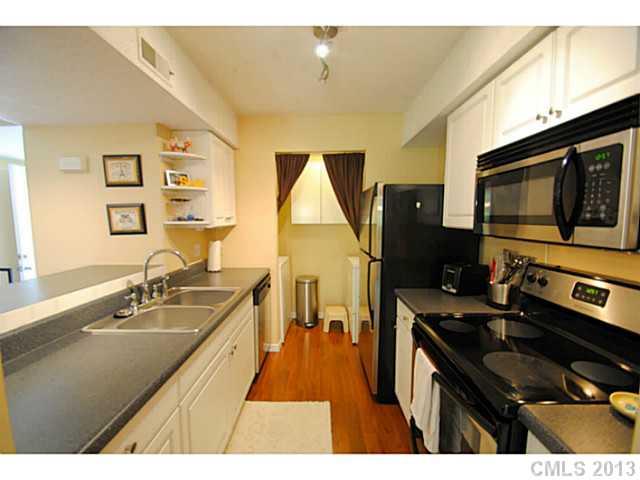 11067 Cedar View Road Charlotte, NC 28226 - Photo 7 of 16