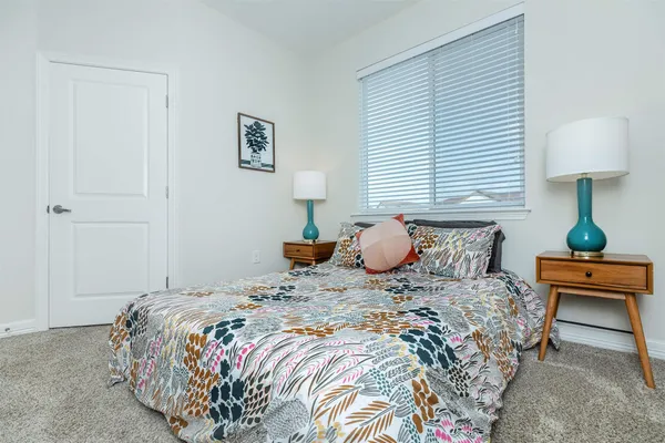 $1,550 | 1201 West Whitestone Boulevard, Unit C103, Cedar Park, TX 78613