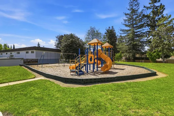 $899,950 | 3184 Fernside Square, San Jose, CA 95132