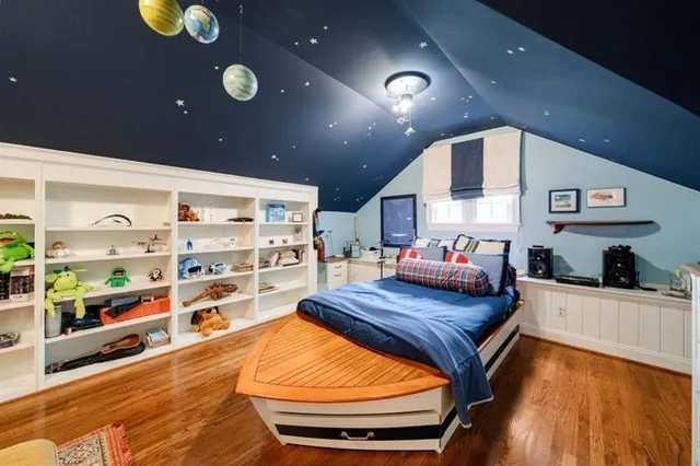 a view of a house with backyard porch and sitting area