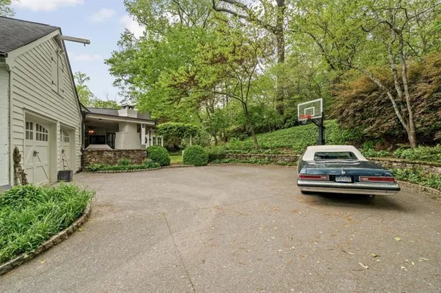 $2,895,000 | 221 Robin Hood Road Northeast, Atlanta, GA 30309