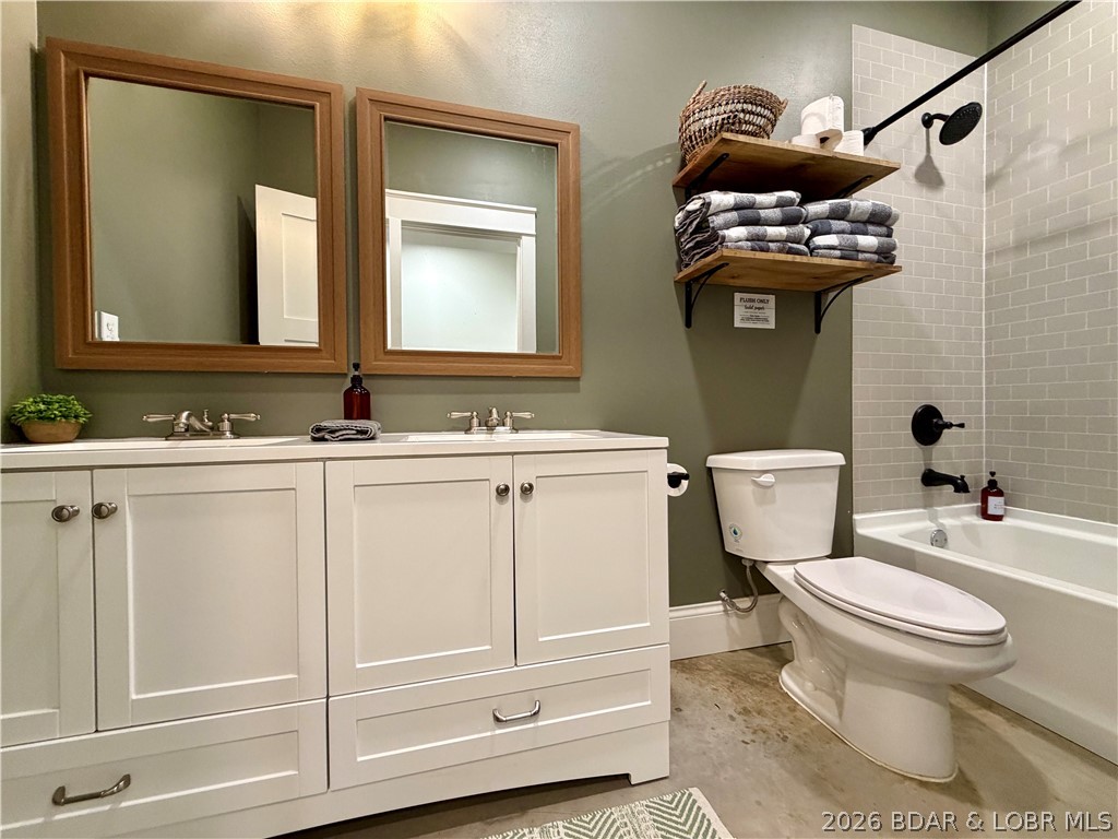 139 Jumping Bass Cove Road Roach, MO 65787 - Photo 33 of 57 Main bath lower level