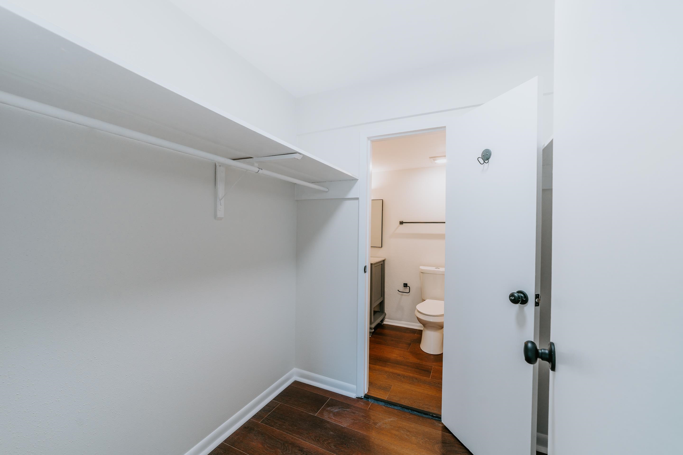 710 South Mobile Street, Unit 17 Fairhope, AL 36532 - Photo 27 of 31