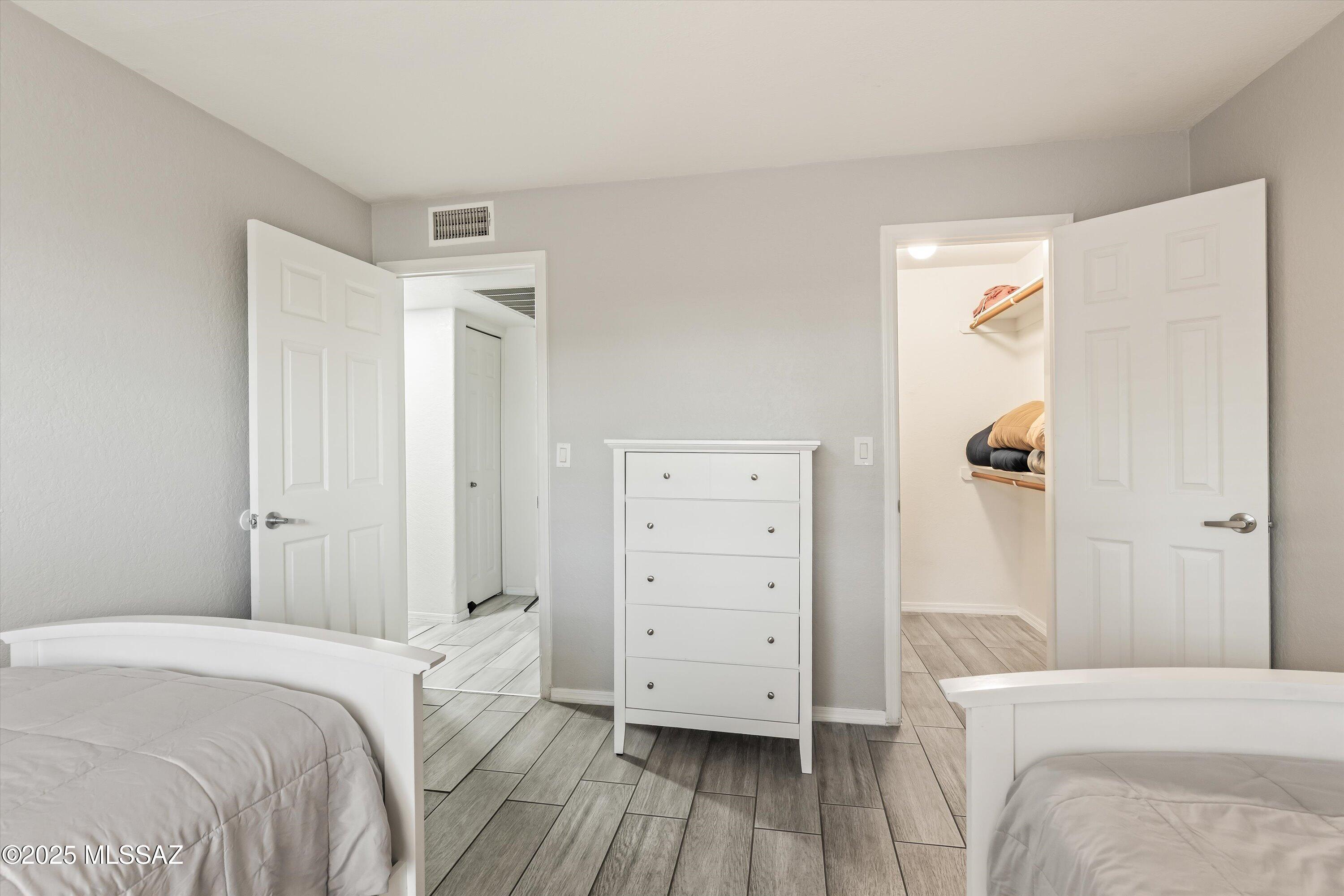 5800 North Kolb Road, Unit 1104 Tucson, AZ 85750 - Photo 25 of 44 5800 N Kolb Lane 1104