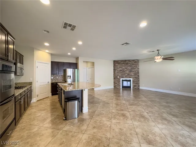 $2,950 | 175 Rising Mesa Court, Henderson, NV 89012