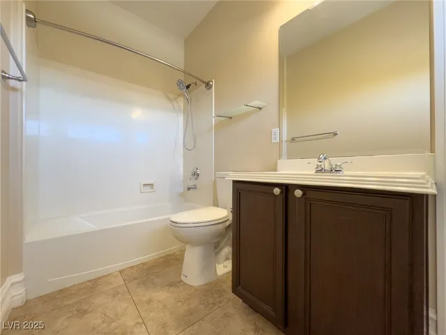 $2,950 | 175 Rising Mesa Court, Henderson, NV 89012