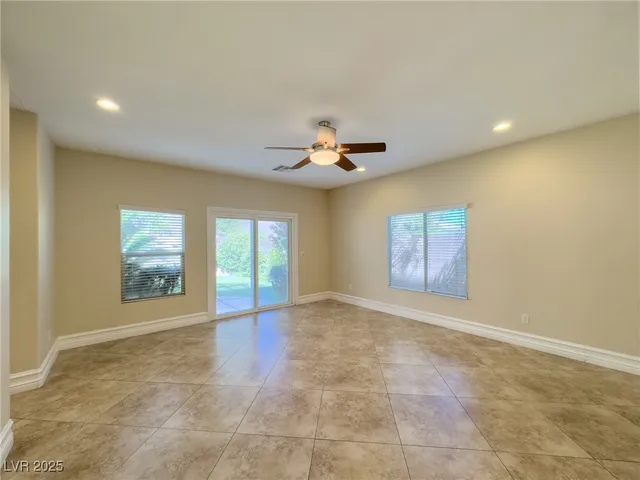 $2,950 | 175 Rising Mesa Court, Henderson, NV 89012