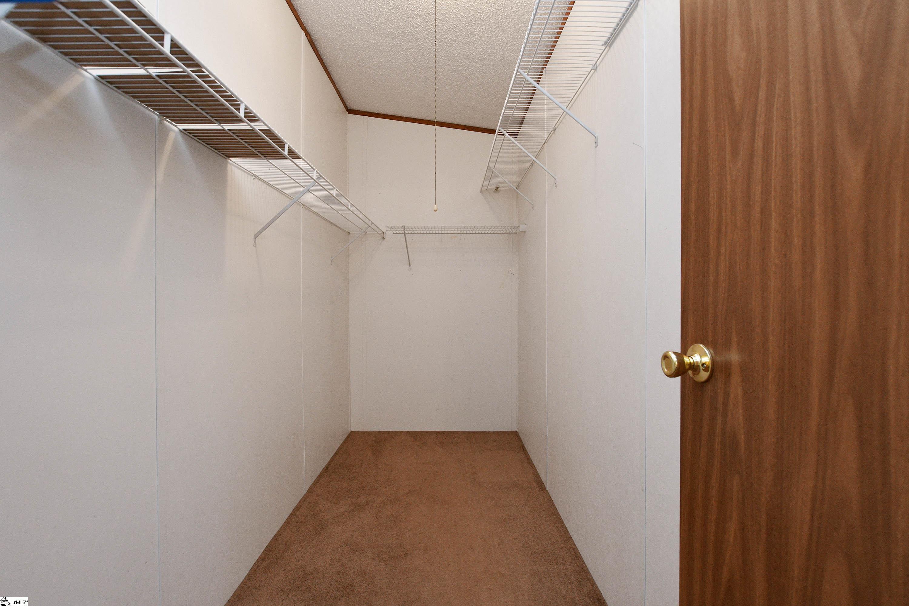404 Redridge Court Fountain Inn, SC 29644 - Photo 11 of 34 Gallery Image 11