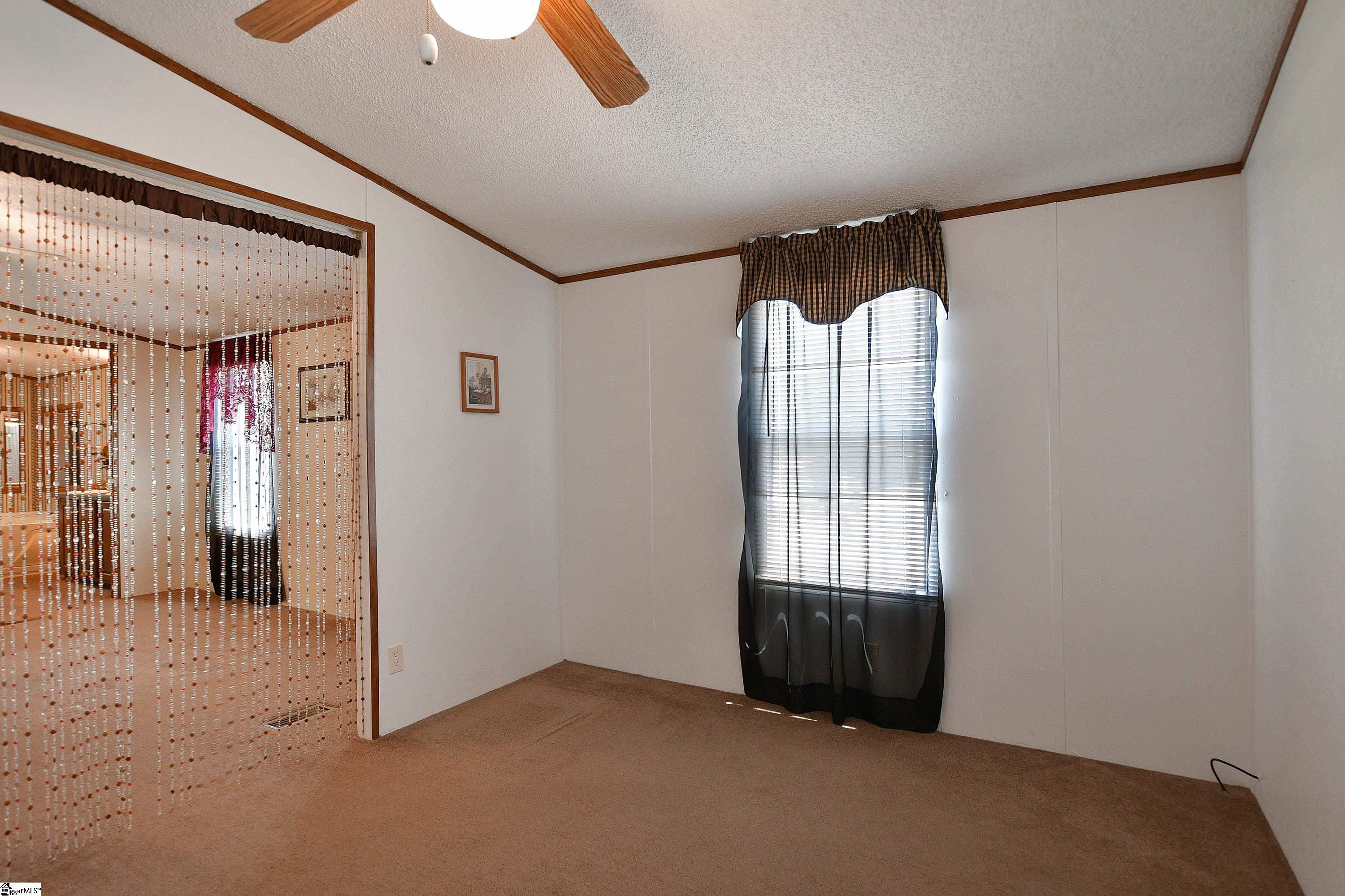 404 Redridge Court Fountain Inn, SC 29644 - Photo 13 of 34 Gallery Image 13