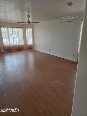 $2,900 | 8631 West Monte Vista Road, Phoenix, AZ 85037