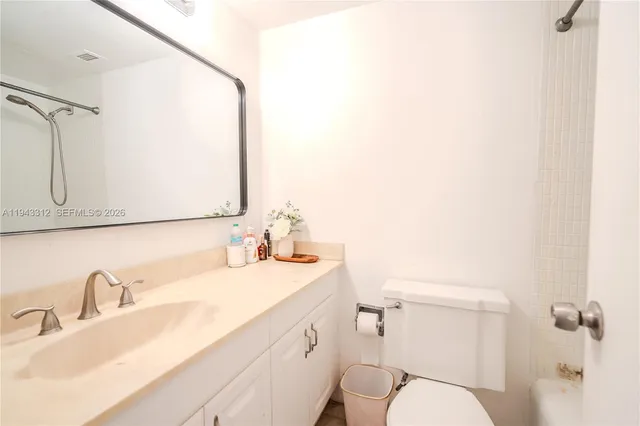 $335,000 | 7441 Wayne Avenue, Unit 2H, Miami Beach, FL 33141