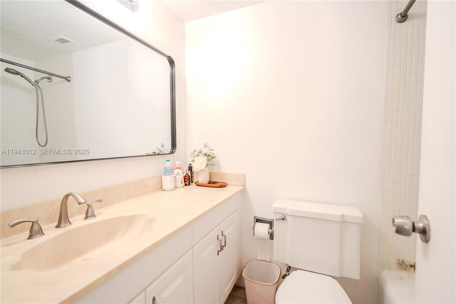 7441 Wayne Avenue, Unit 2H Miami Beach, FL 33141 - Photo 17 of 24