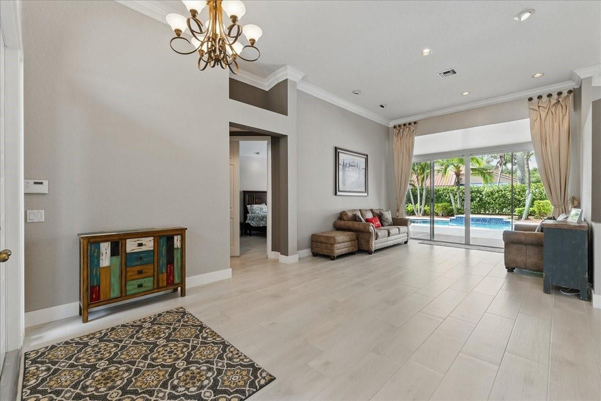 1137 Ginger Circle Weston, FL 33326 - Photo 11 of 52 Photo 11