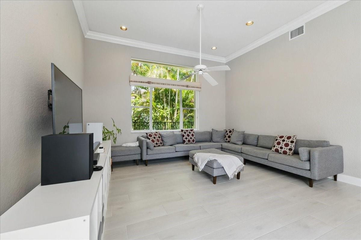 1137 Ginger Circle Weston, FL 33326 - Photo 22 of 52 Photo 22