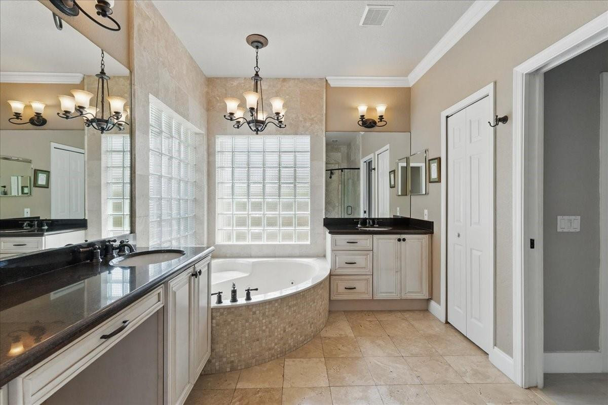 1137 Ginger Circle Weston, FL 33326 - Photo 27 of 52 Photo 27