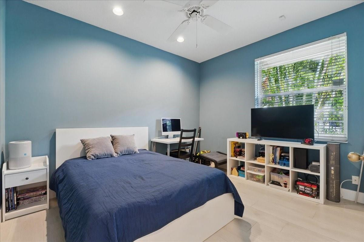 1137 Ginger Circle Weston, FL 33326 - Photo 30 of 52 Photo 30