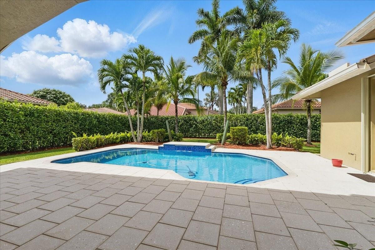 1137 Ginger Circle Weston, FL 33326 - Photo 36 of 52 Photo 36