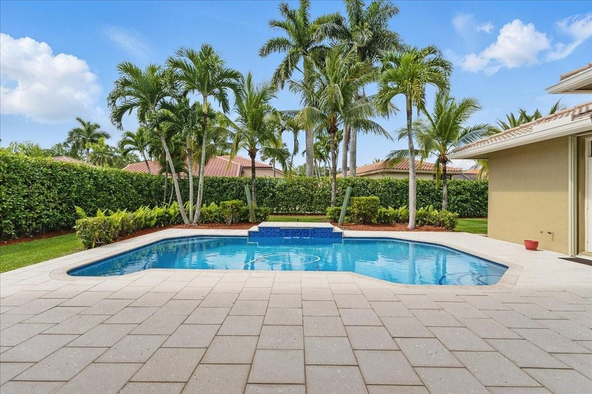 1137 Ginger Circle Weston, FL 33326 - Photo 37 of 52 Photo 37