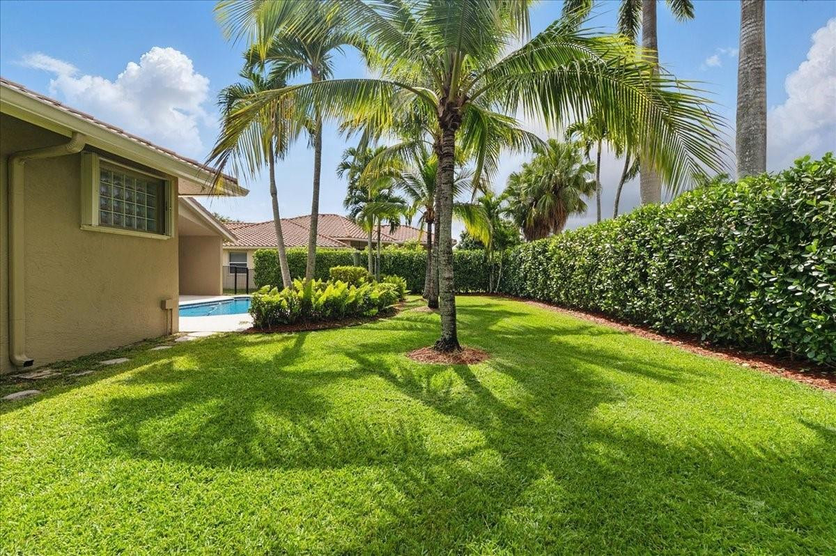 1137 Ginger Circle Weston, FL 33326 - Photo 43 of 52 Photo 43