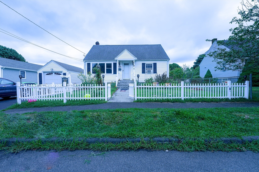 48 Newcastle Road Peabody, MA 01960 - Photo 1 of 31 Gallery Image 1