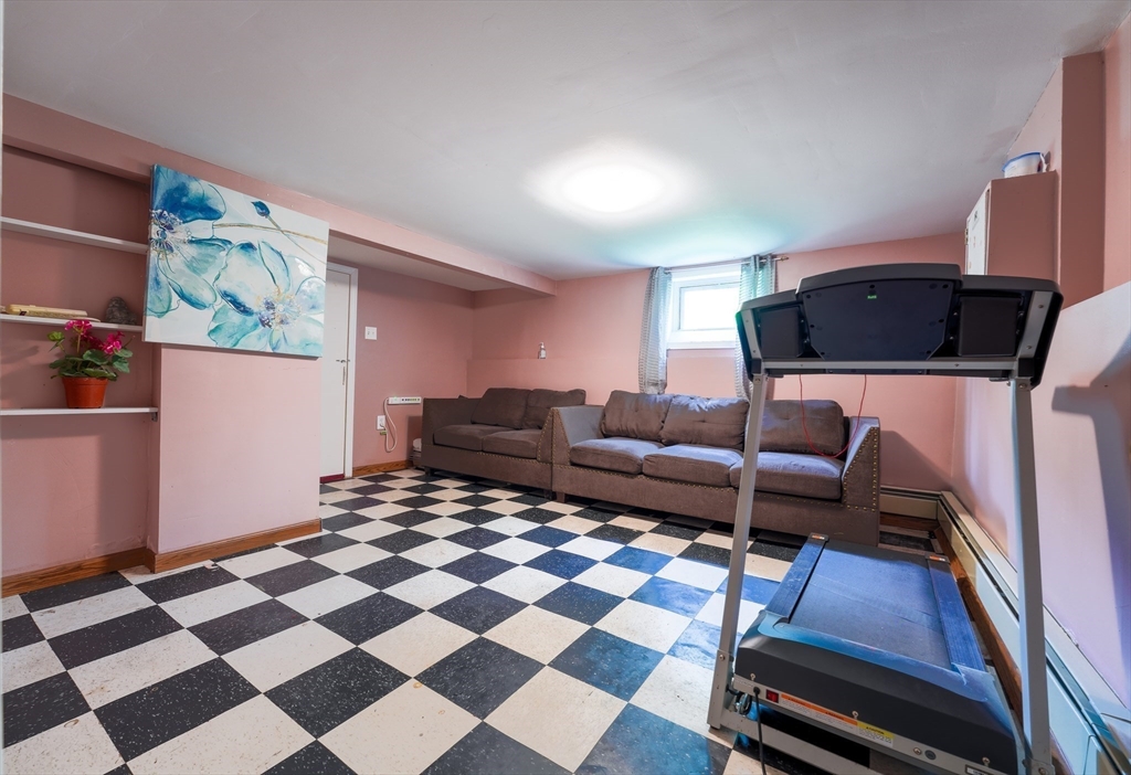 48 Newcastle Road Peabody, MA 01960 - Photo 27 of 31 Gallery Image 27