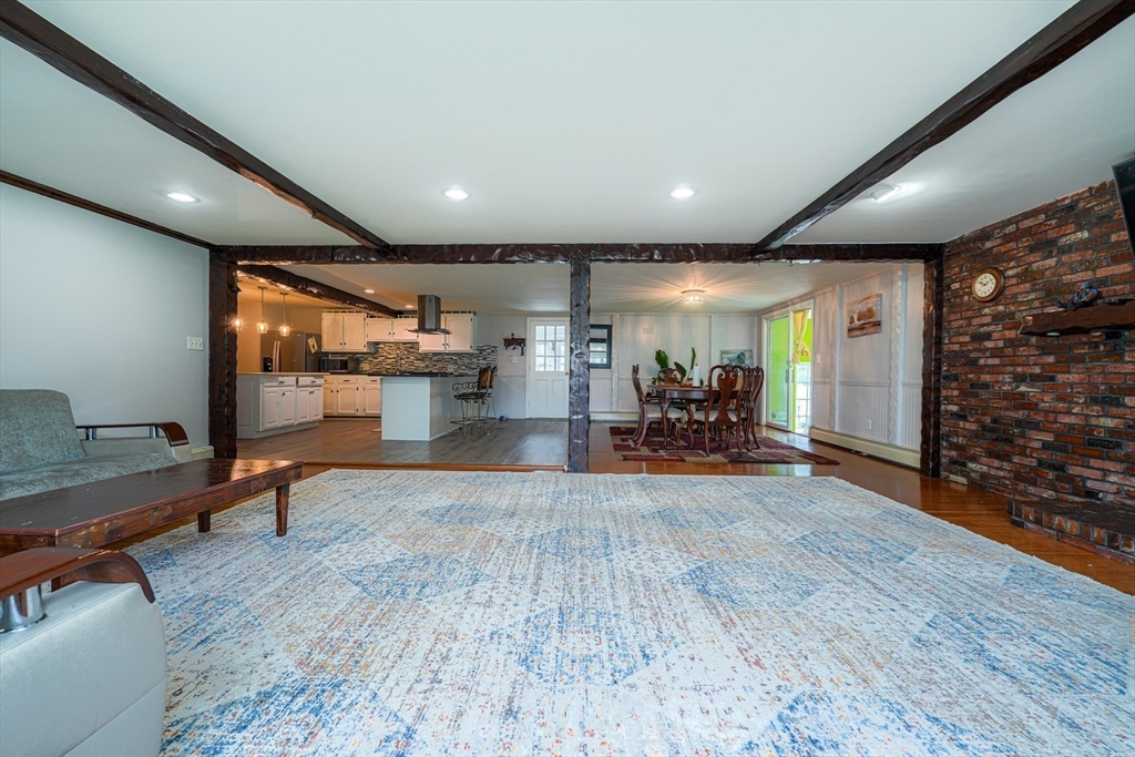 48 Newcastle Road Peabody, MA 01960 - Photo 5 of 31 Gallery Image 5