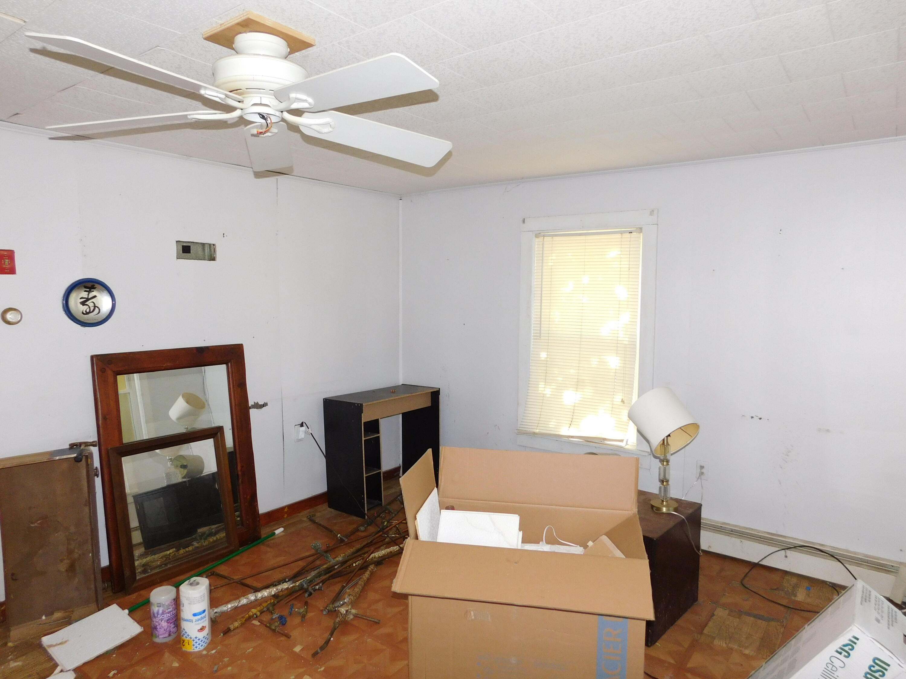 5 Eastern Avenue East Millinocket, ME 04430 - Photo 3 of 12 DSCN1175