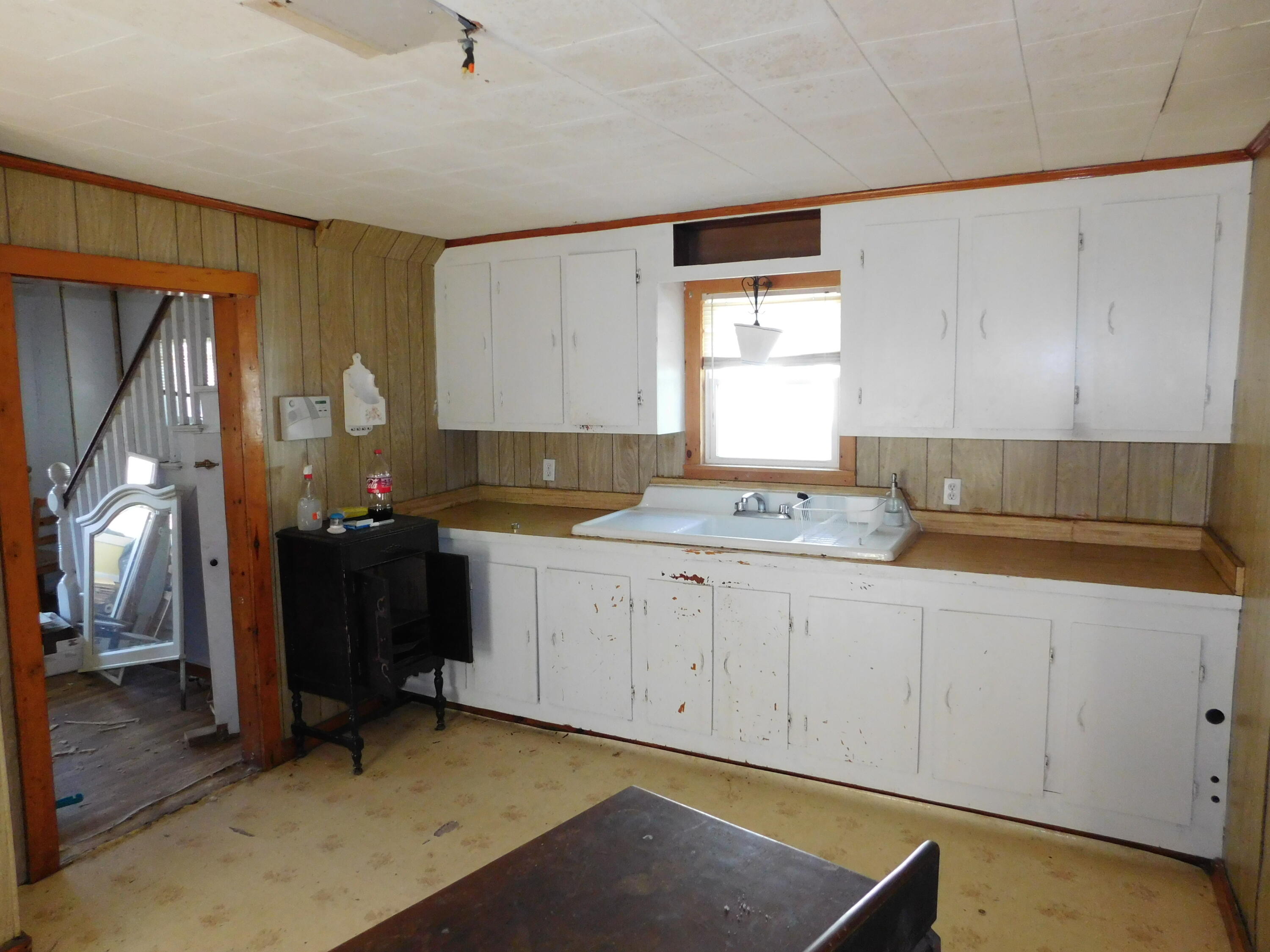 5 Eastern Avenue East Millinocket, ME 04430 - Photo 6 of 12 DSCN1178