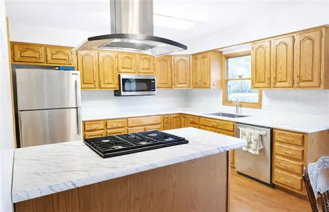 $295,000 | 705 East South Street, Butler, MO 64730