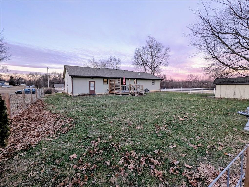 705 East South Street Butler, MO 64730 - Photo 17 of 18