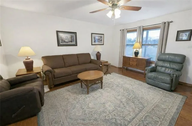 $295,000 | 705 East South Street, Butler, MO 64730