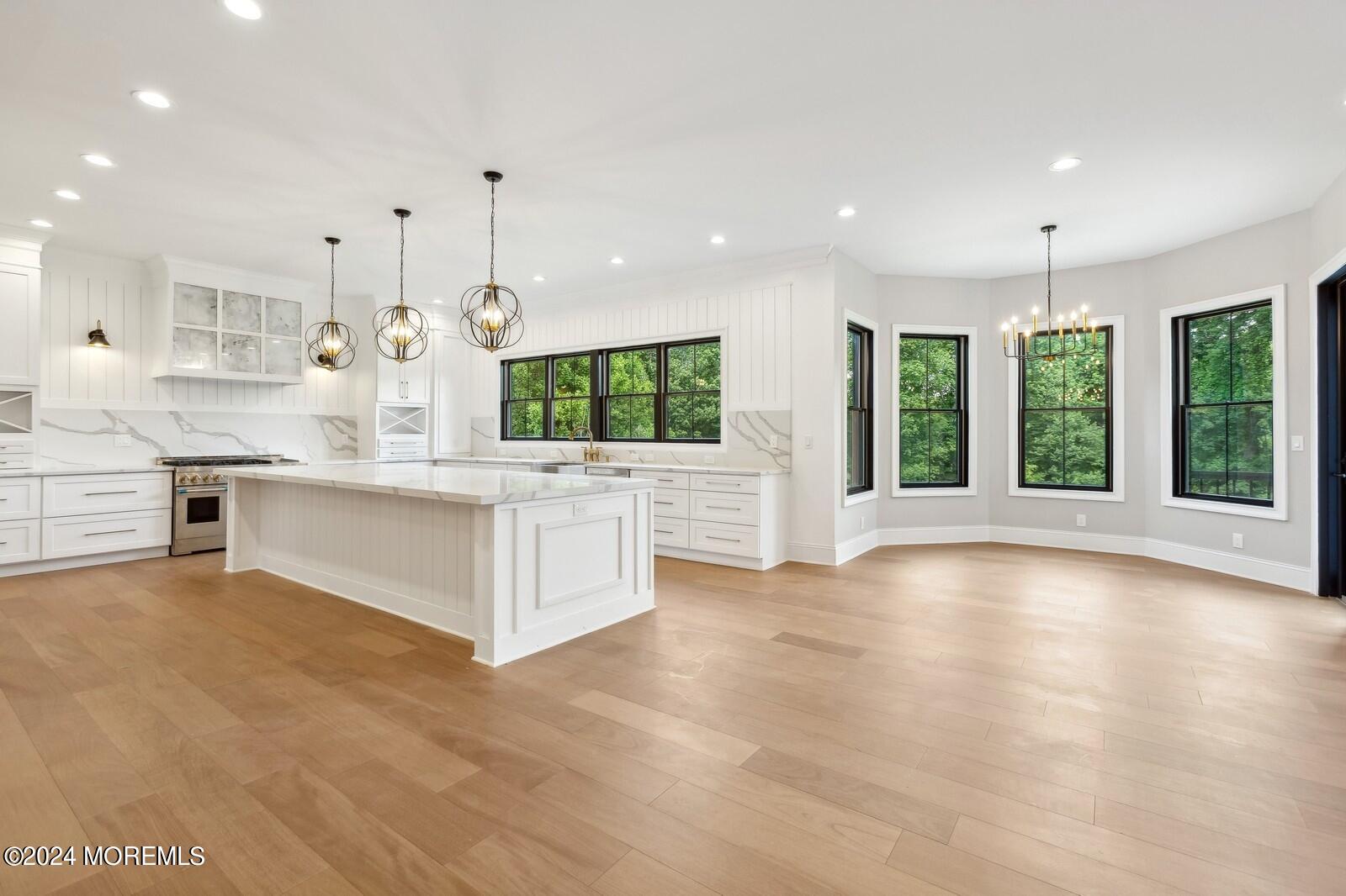 16 Round Hill Holmdel, NJ 07733 - Photo 14 of 60 18_16RoundHill_2018_Large